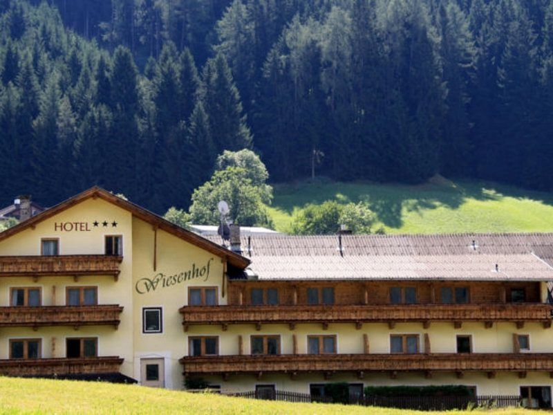 Hotel Wiesenhof มีเดอร์ส ภายนอก รูปภาพ
