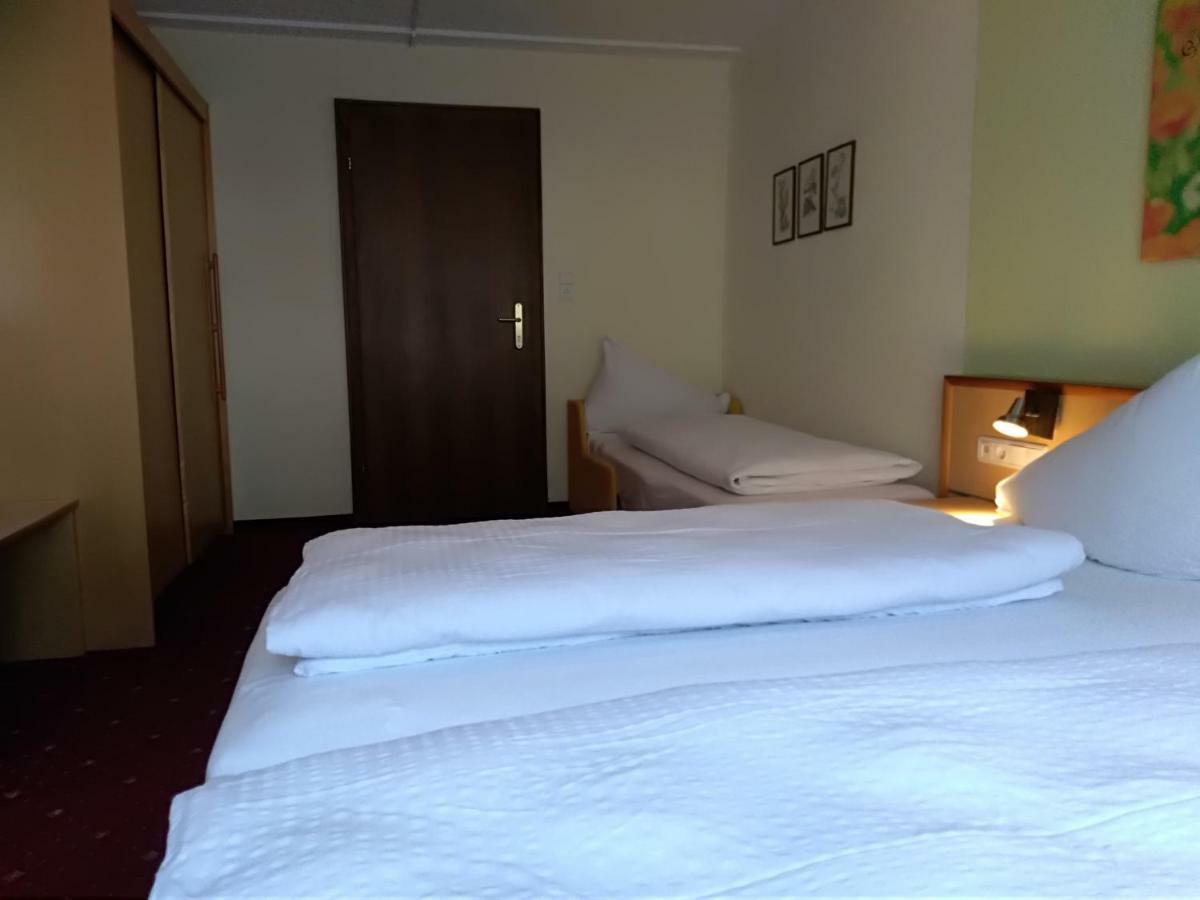 Hotel Wiesenhof มีเดอร์ส ภายนอก รูปภาพ
