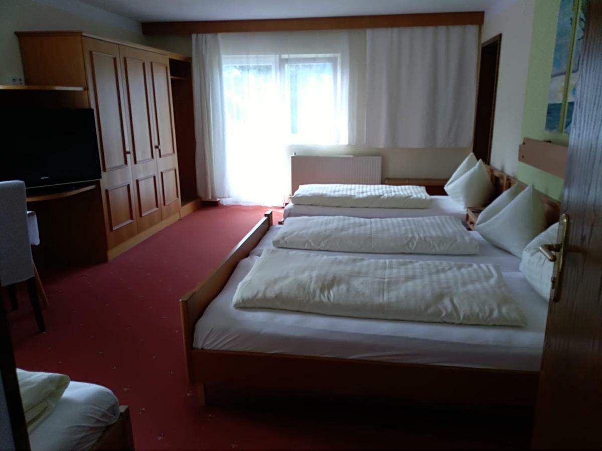 Hotel Wiesenhof มีเดอร์ส ภายนอก รูปภาพ