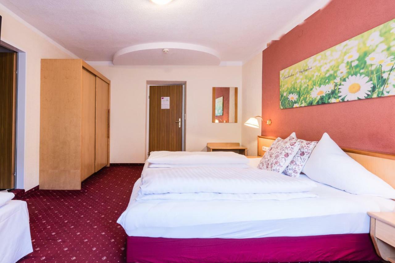 Hotel Wiesenhof มีเดอร์ส ภายนอก รูปภาพ
