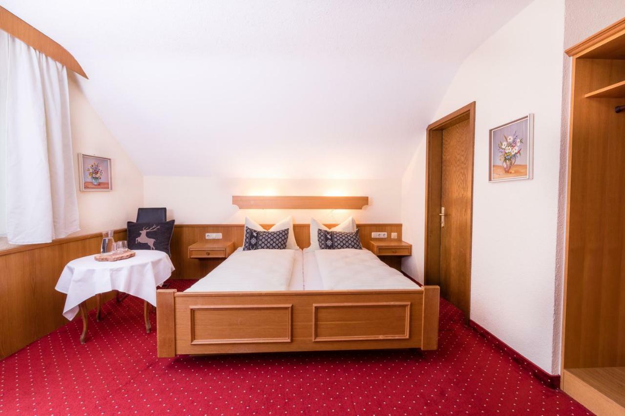 Hotel Wiesenhof มีเดอร์ส ภายนอก รูปภาพ